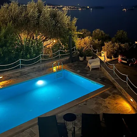 Lavilla - Two Bedroom With Balcony And Sea View Uti Mlini