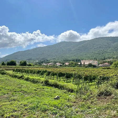 Lavilla - Two Bedroom With Balcony And Sea View Uti Appartamento