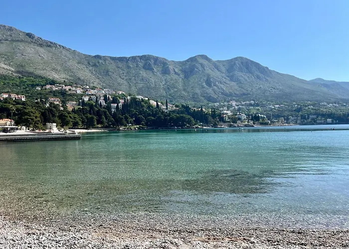 Apartment Lavilla - Two Bedroom With Balcony And Sea View Uti *